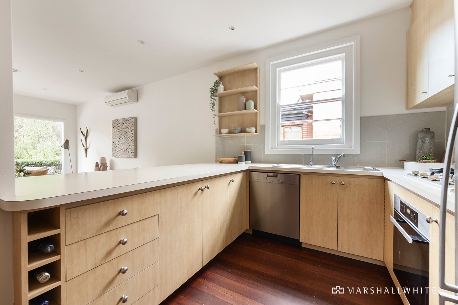 8a Brenbeal Street, Balwyn, VIC