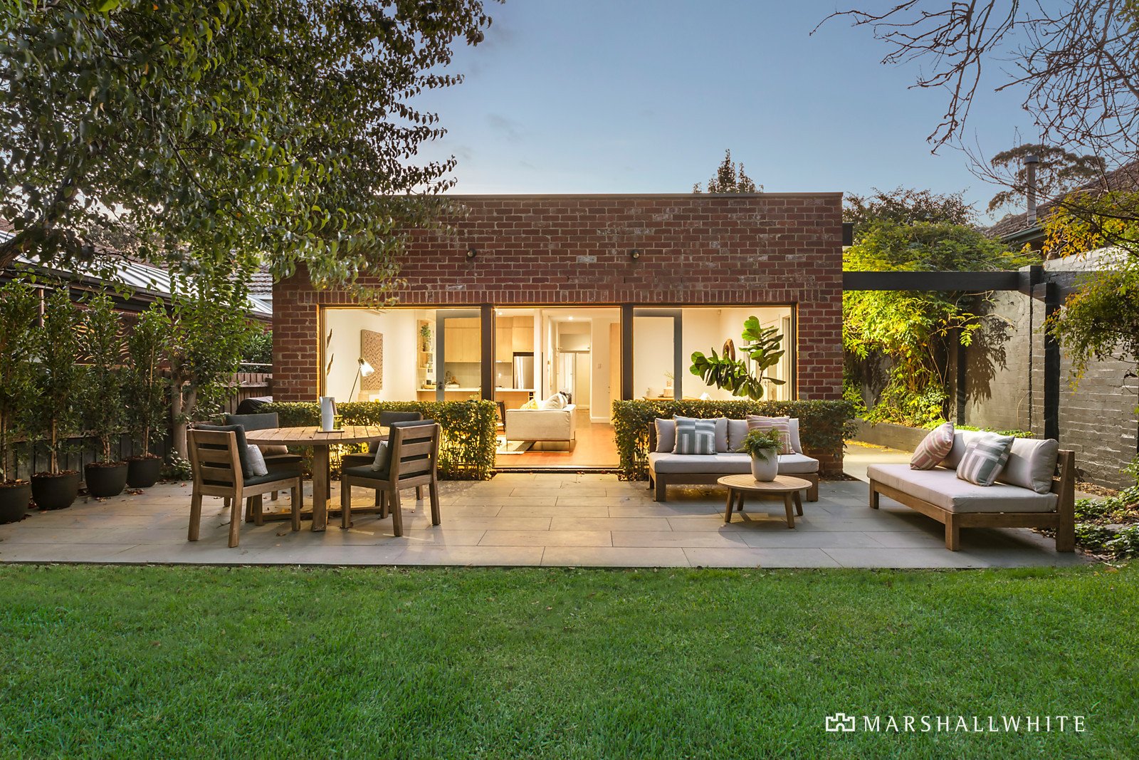 8a Brenbeal Street, Balwyn, VIC