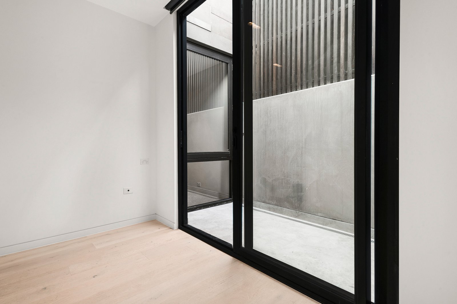 Real Estate and Property in 8A Chambers St , South Yarra, VIC