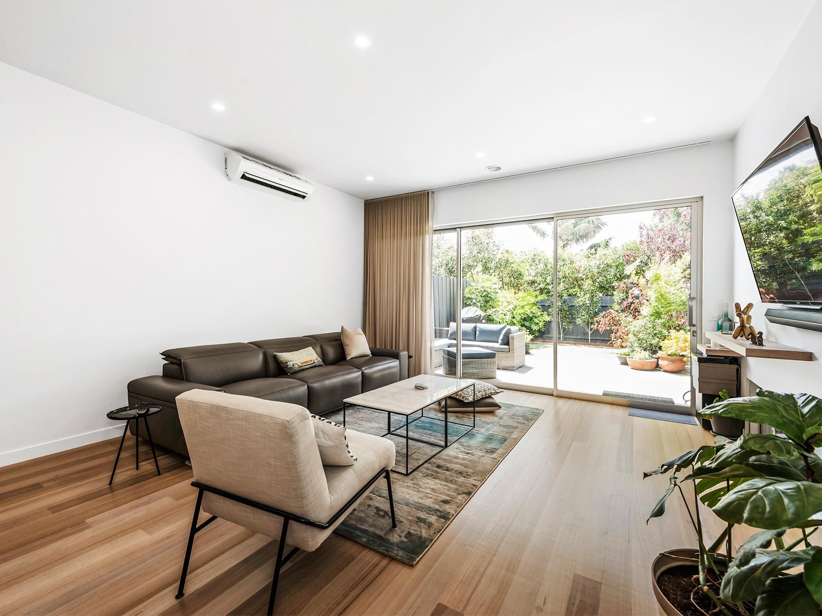 Gallery: 8a Charman Road