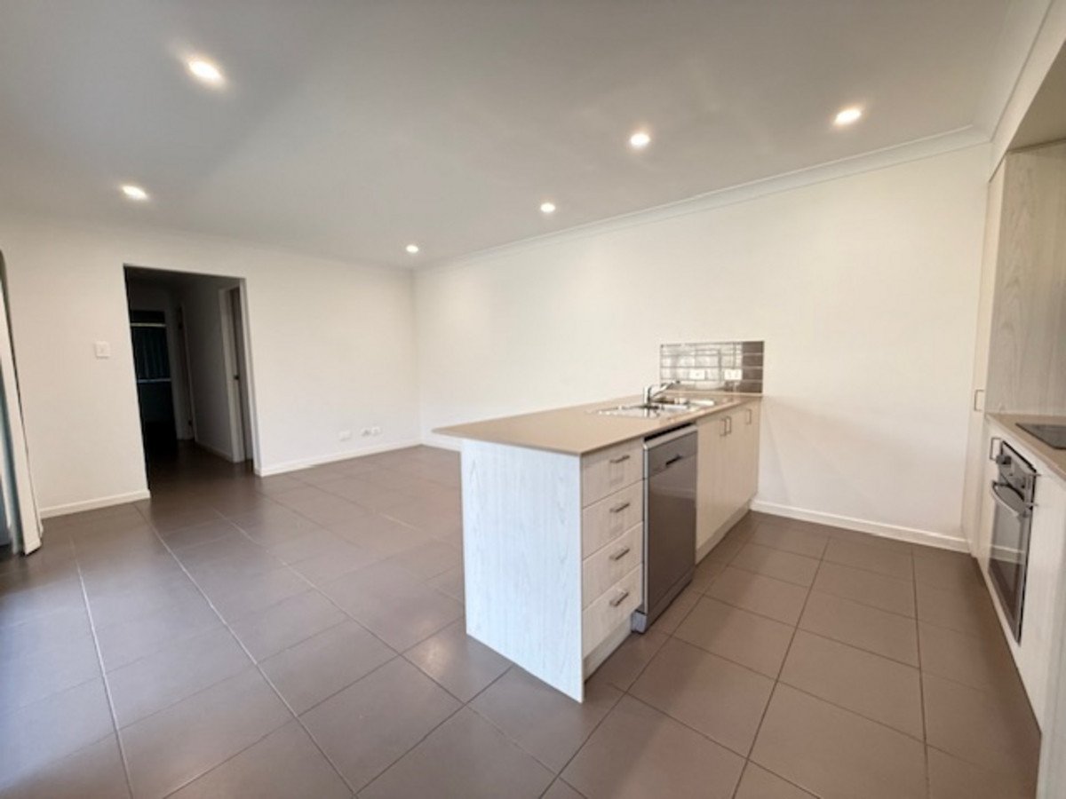 8A Daintree Court Park Ridge 3