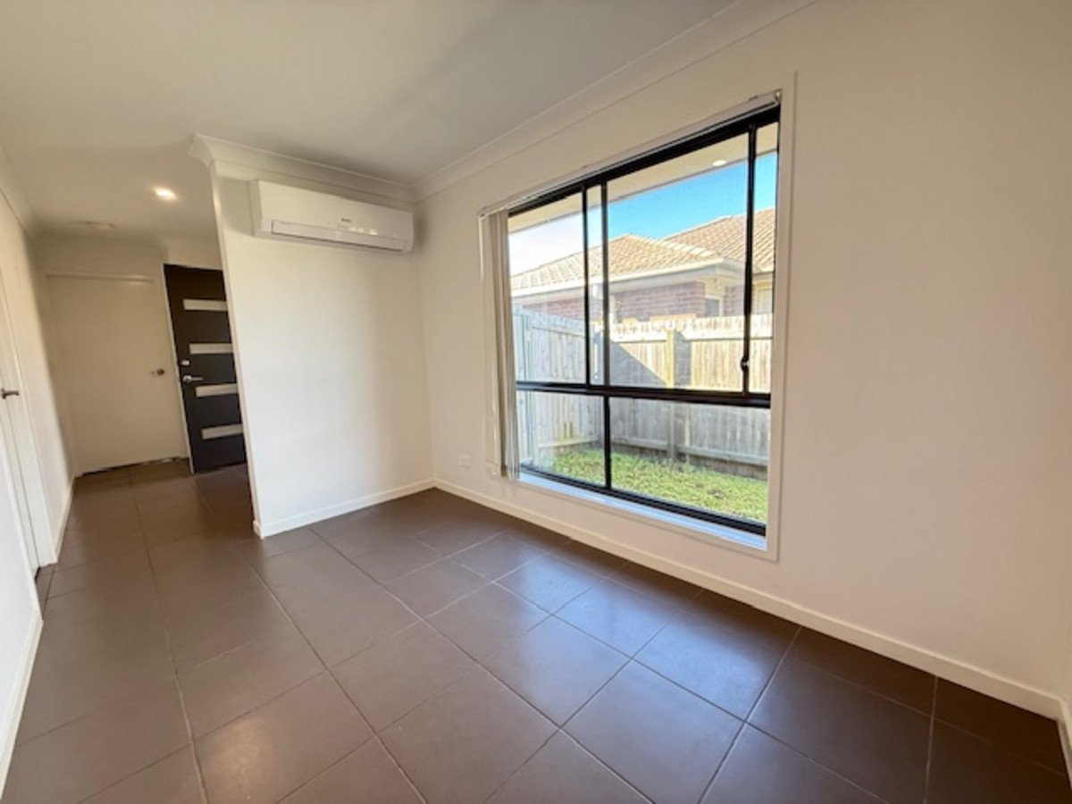 8A Daintree Court Park Ridge 5
