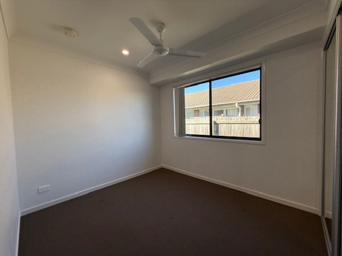 8A Daintree Court Park Ridge 11