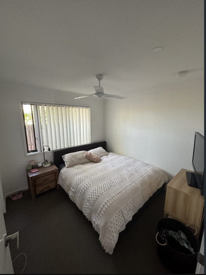 8A Daintree Court Park Ridge 4