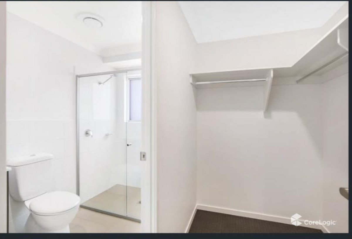 8A Daintree Court Park Ridge 6