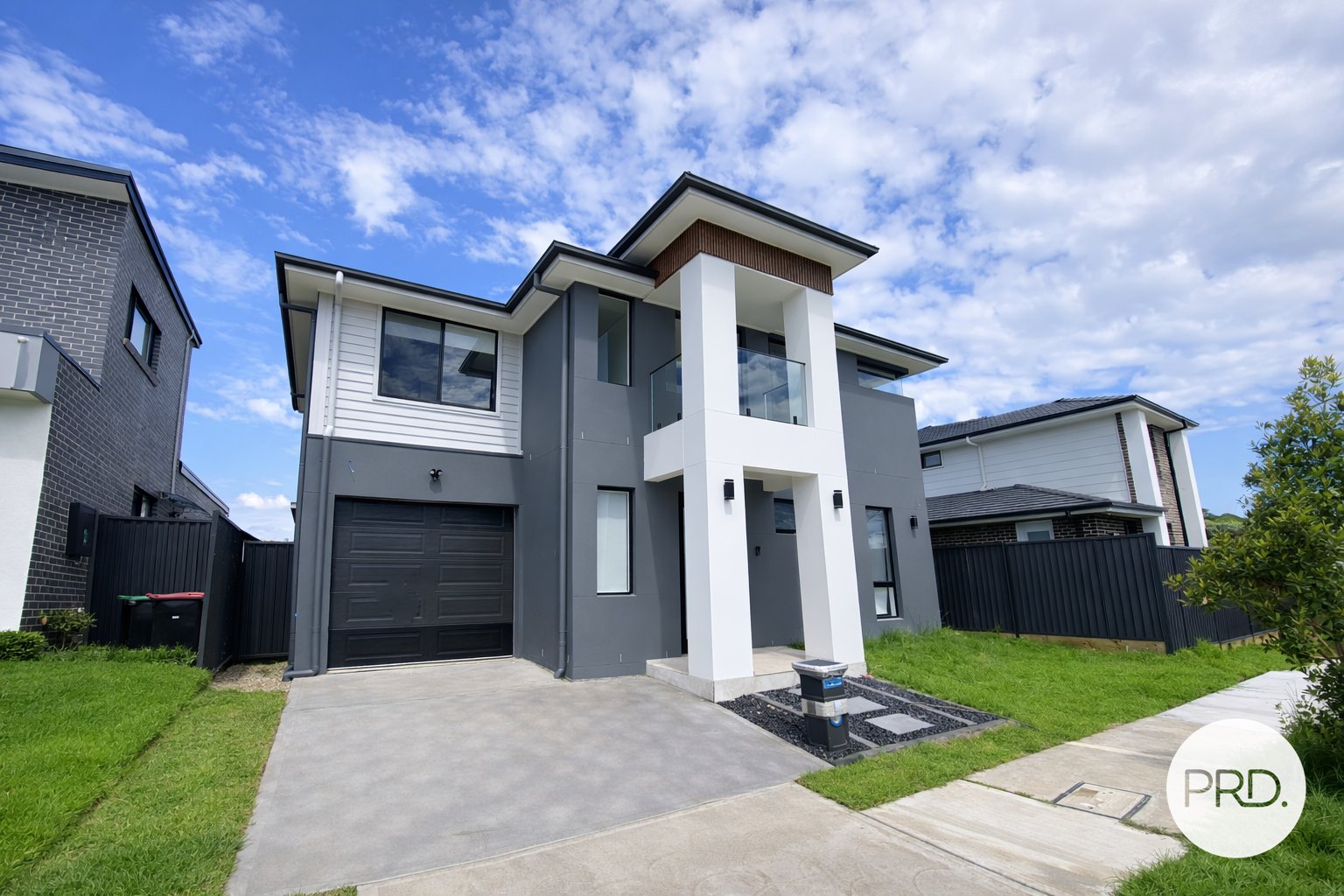 8A Dun Road AUSTRAL 1