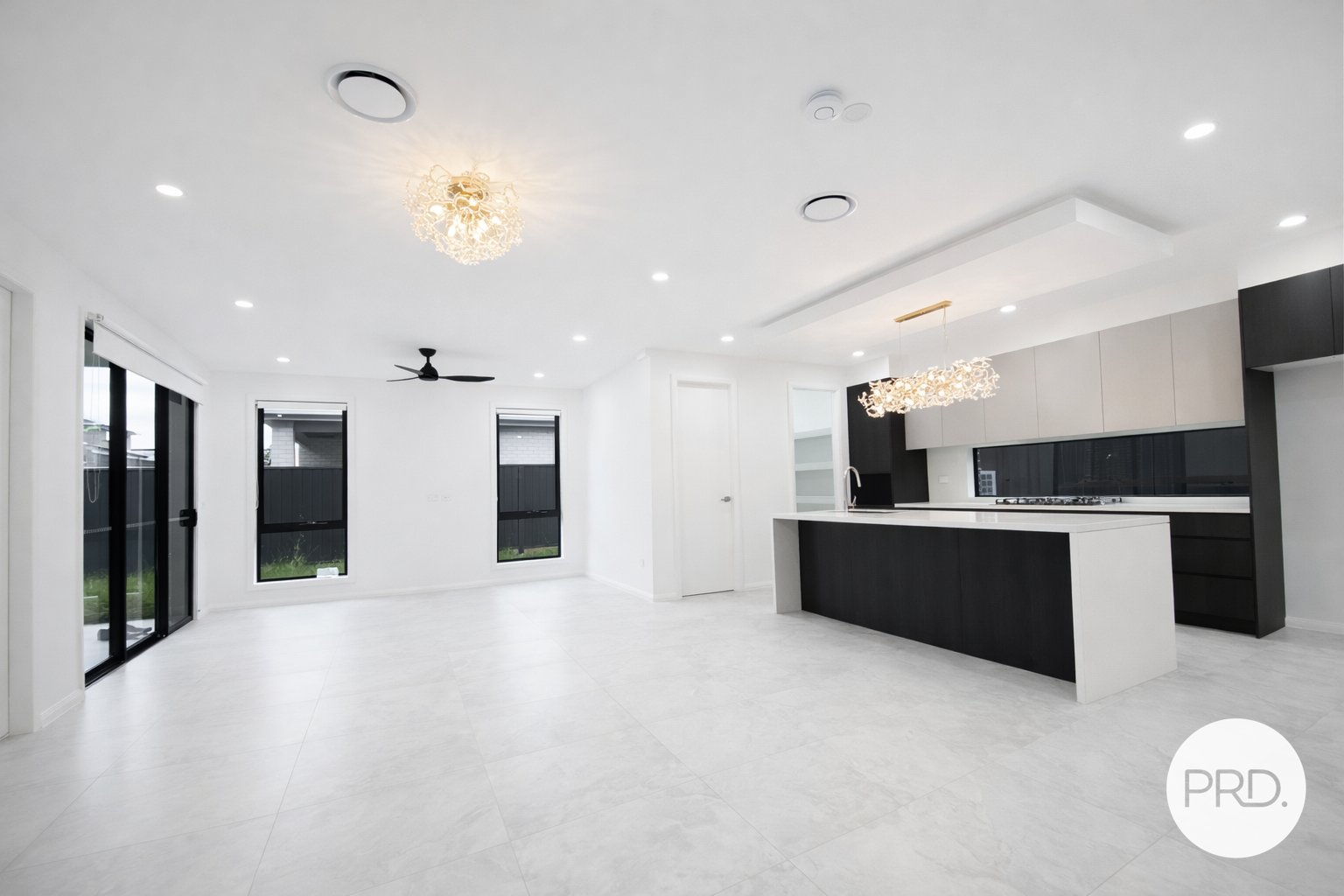 8A Dun Road AUSTRAL 2