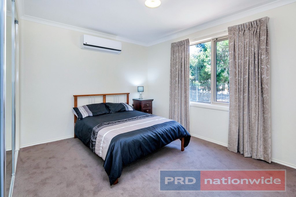8A Flack Street BALLAN 9