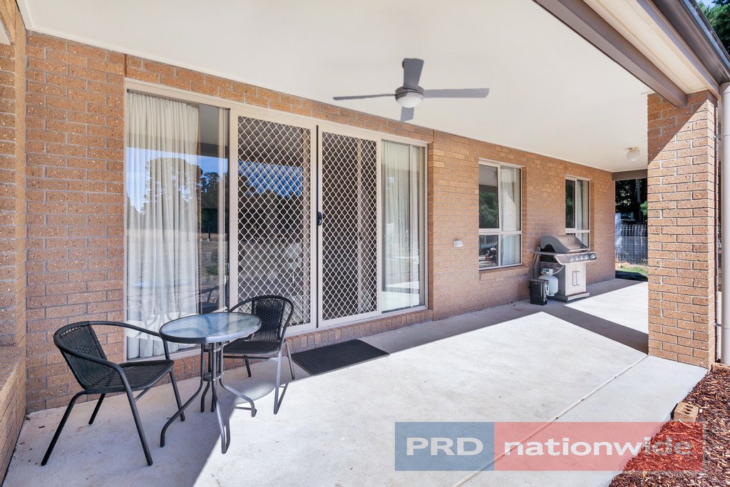 8A Flack Street BALLAN 14