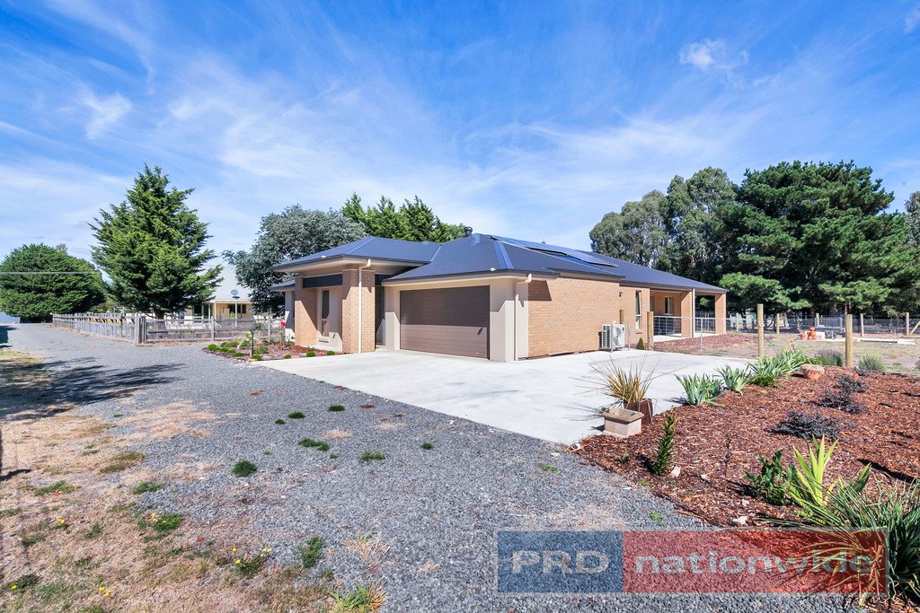 8A Flack Street BALLAN 15