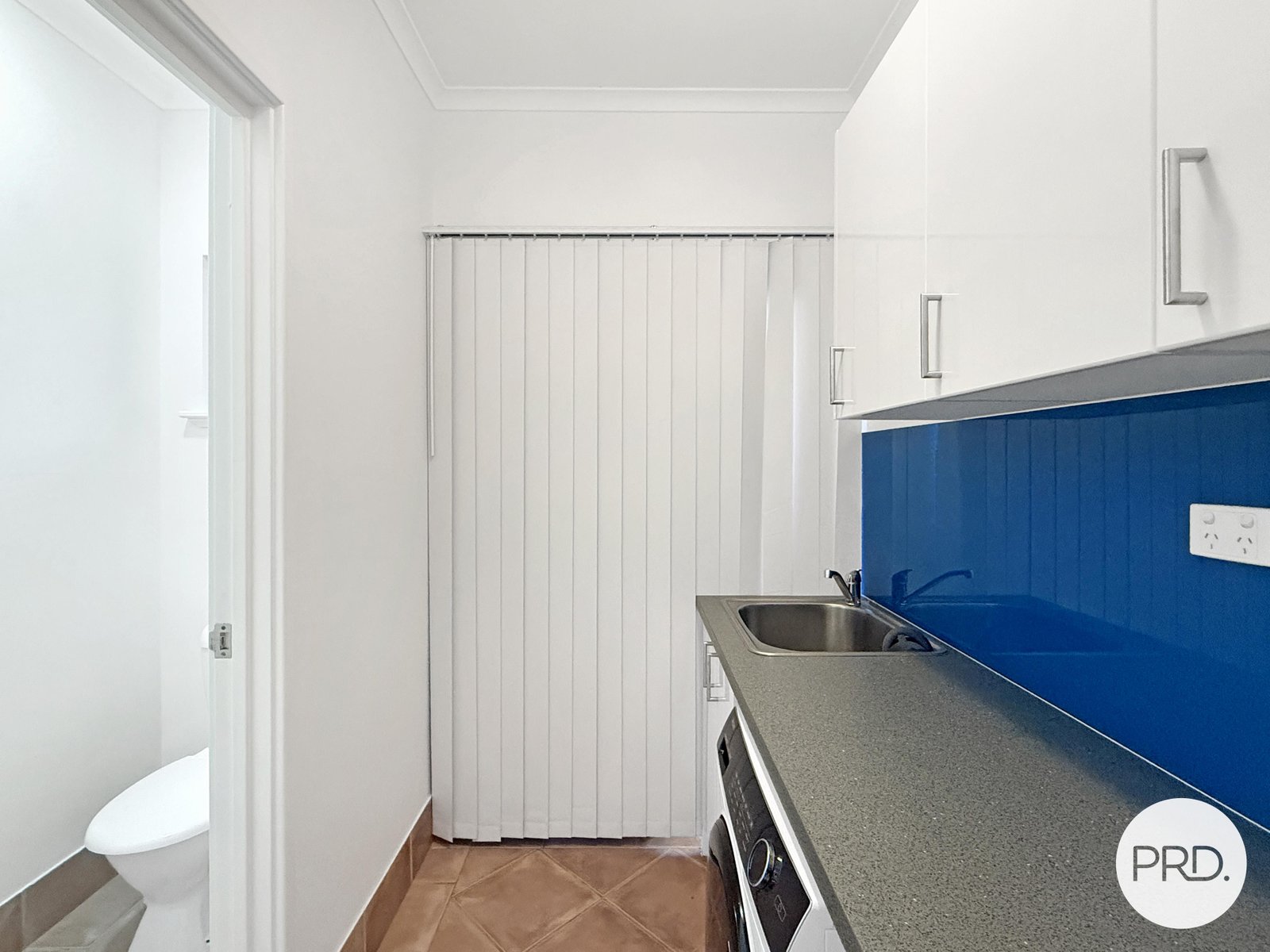 8A Garland Place MILLARS WELL 5