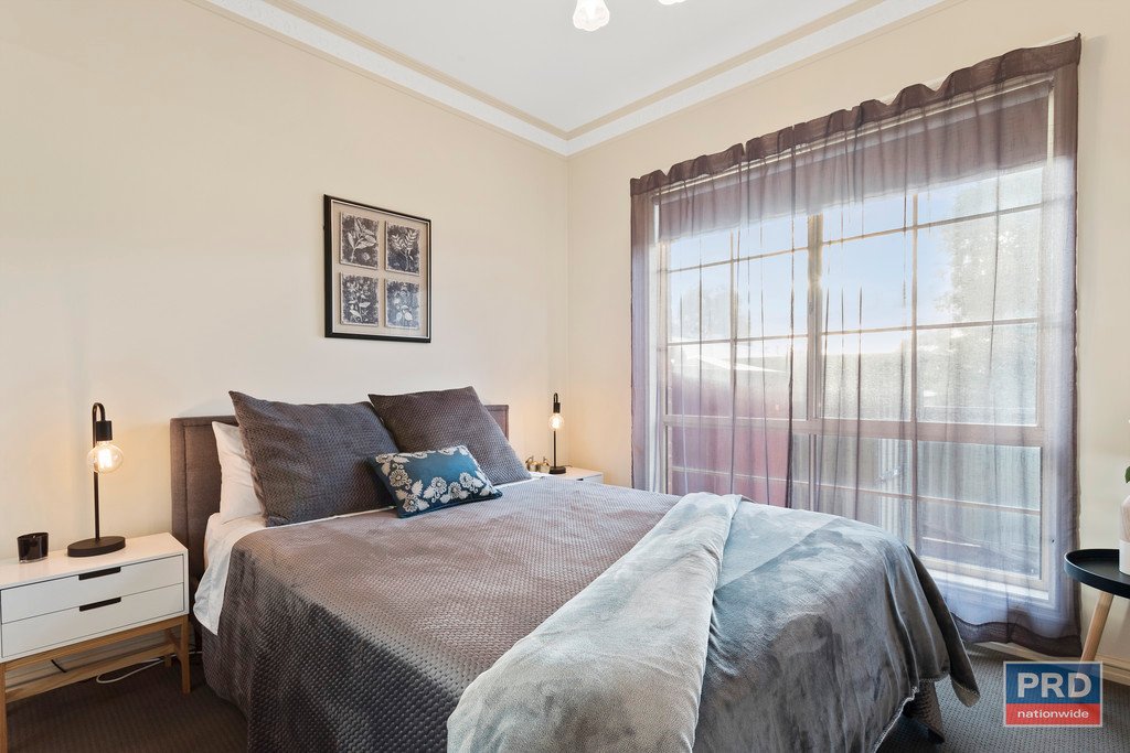 8A Hamlet Street QUARRY HILL 15