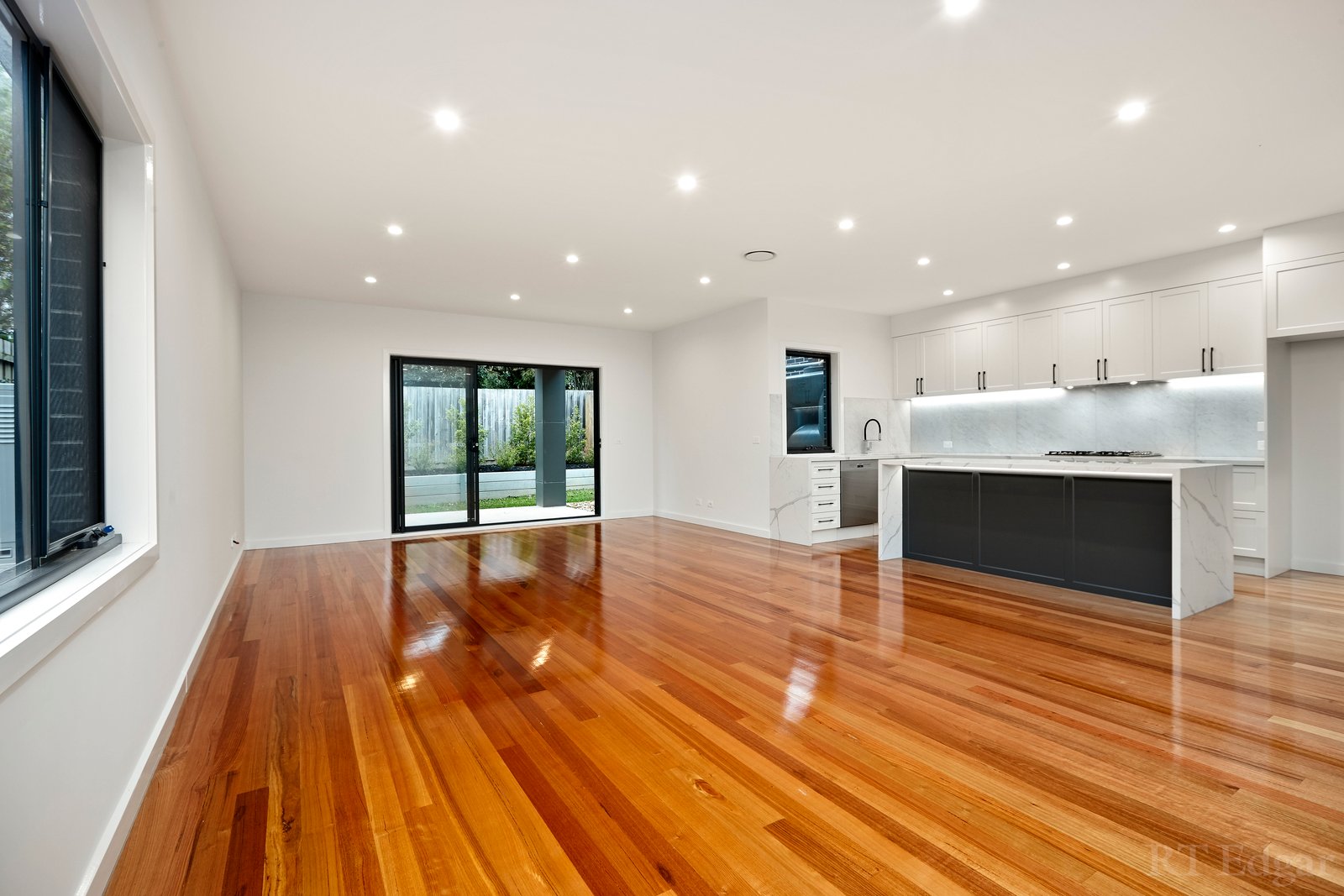 Real Estate and Property in 8a Heysham Way, Templestowe, VIC