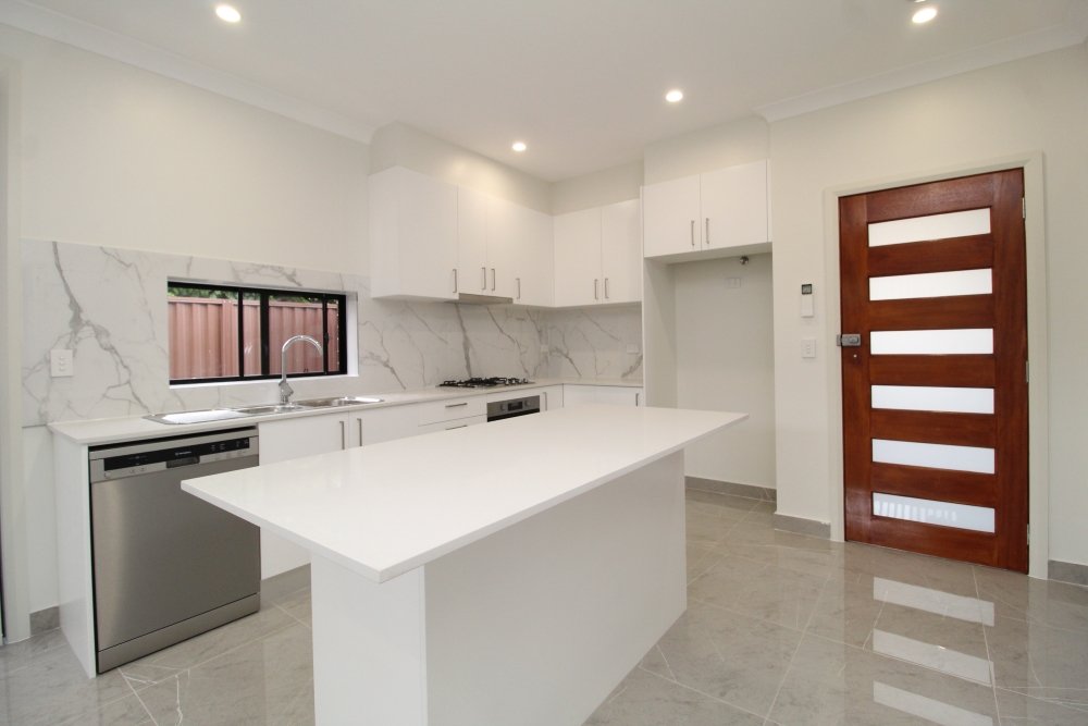 8a Kooreela Street KINGSGROVE 1