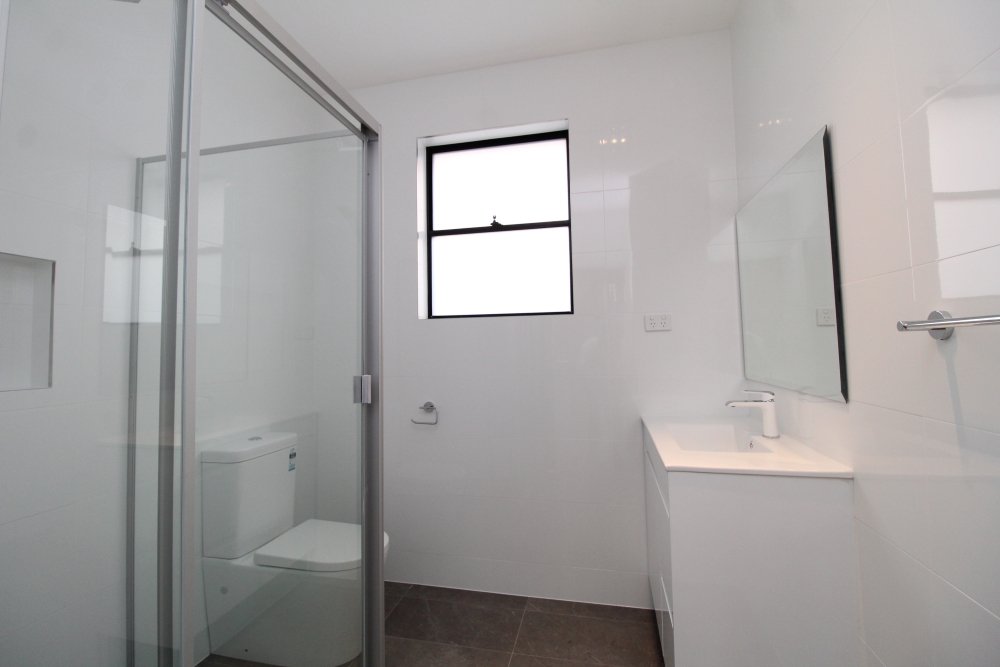 8a Kooreela Street KINGSGROVE 5