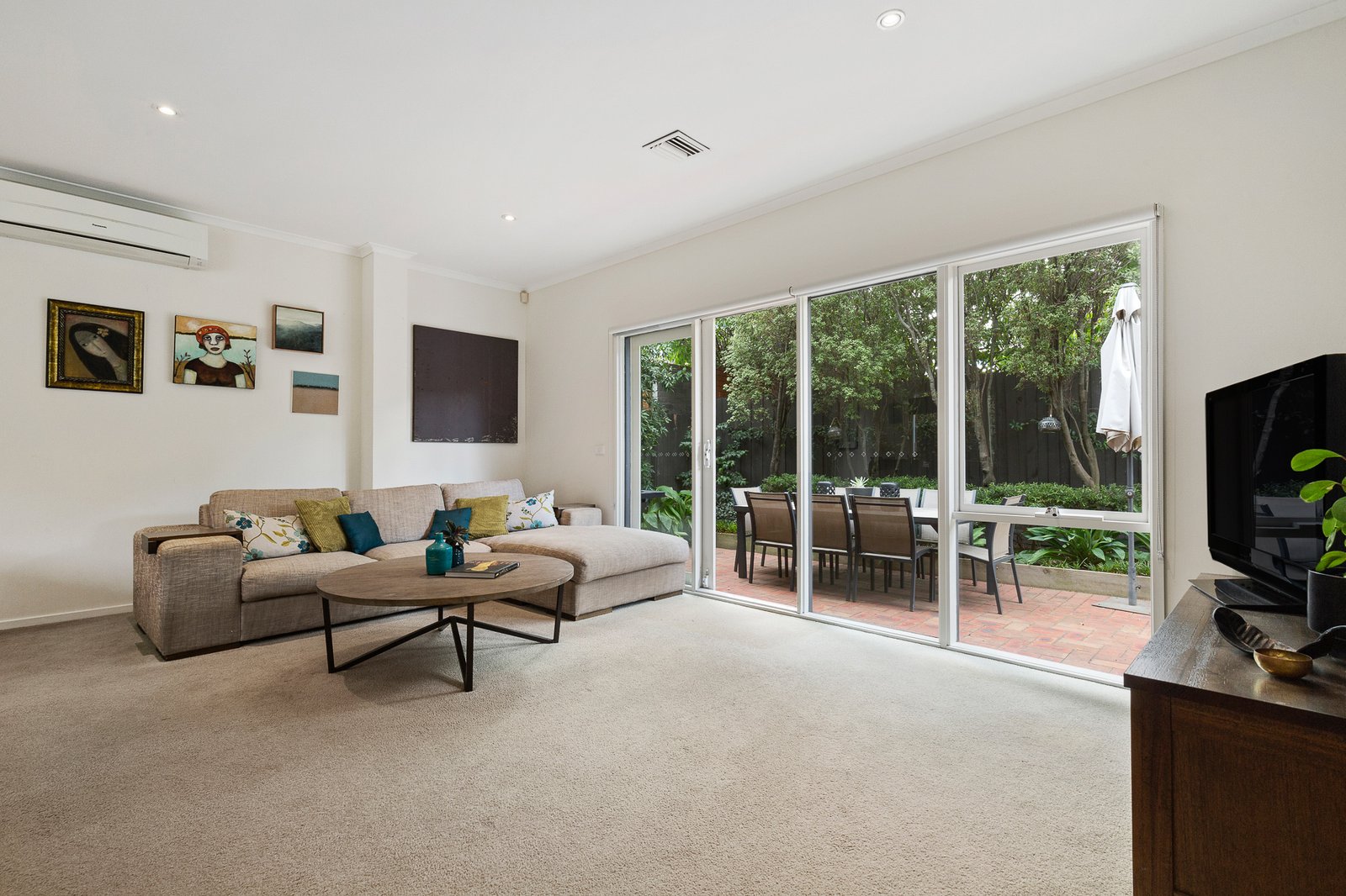 Gallery: 8A Locke Street