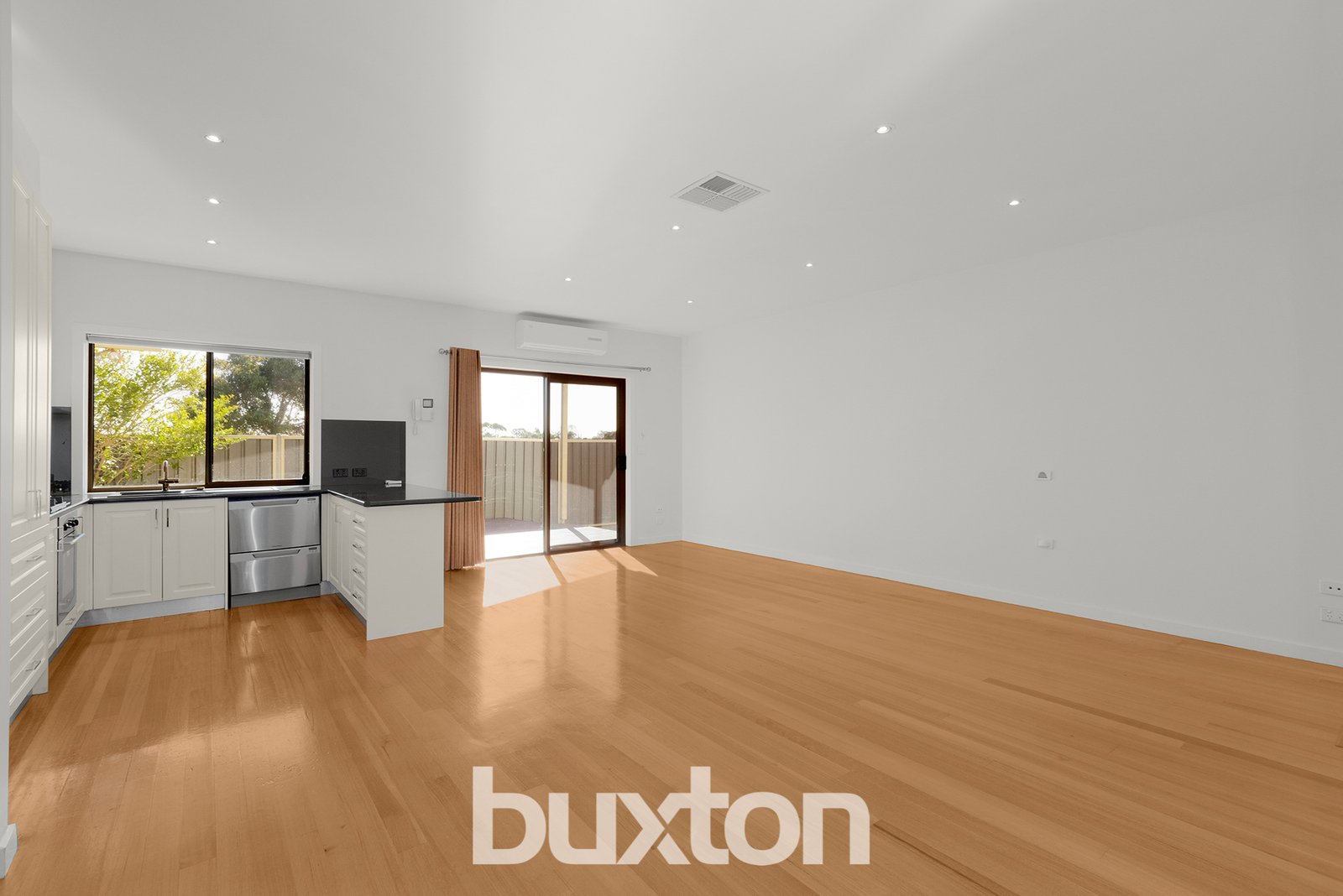 Gallery: 8A McKenzie Street