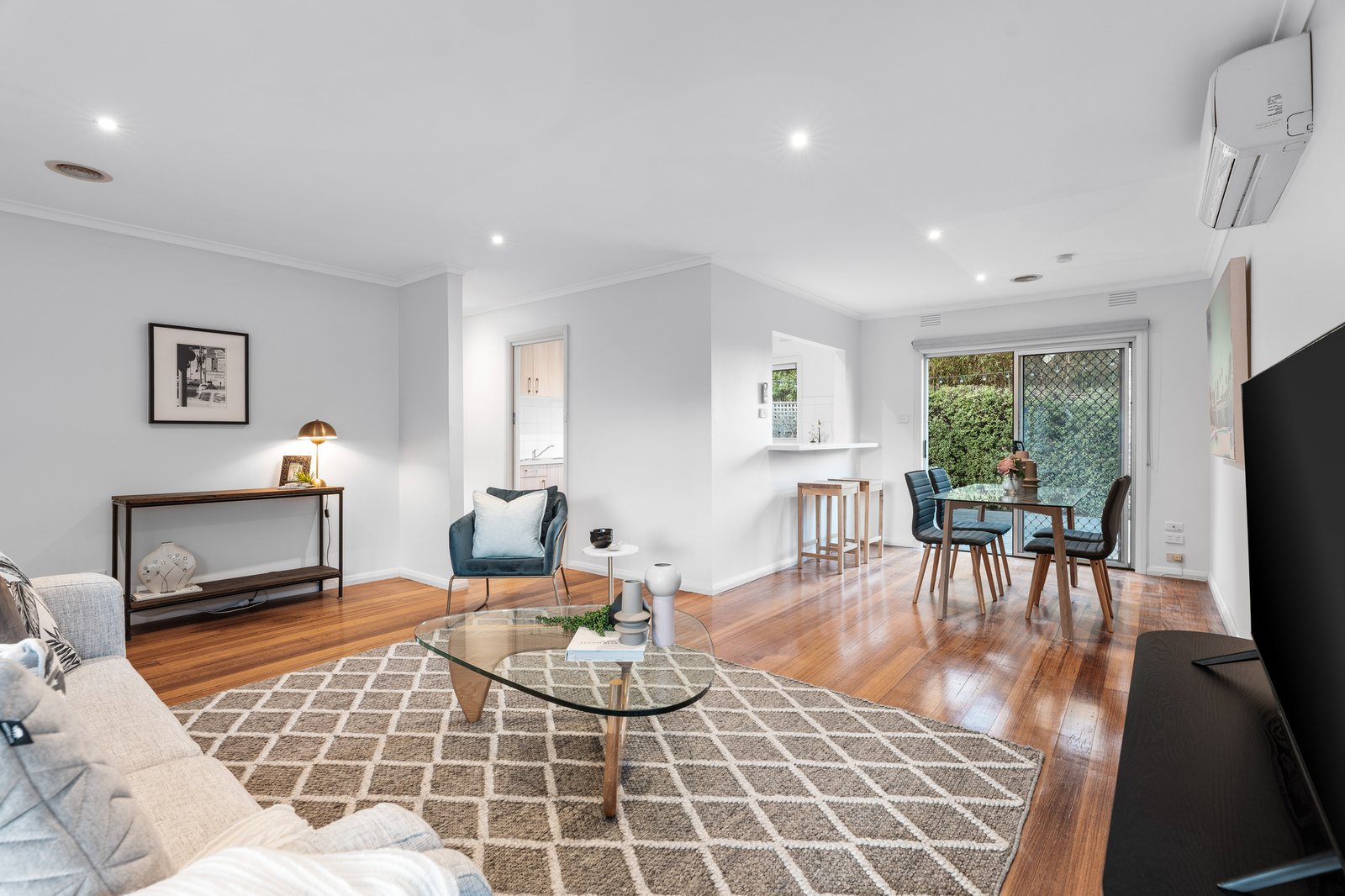 Gallery: 8A Milton Street