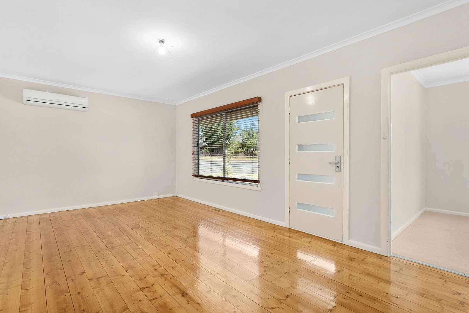 Gallery: 8A Moorong Street