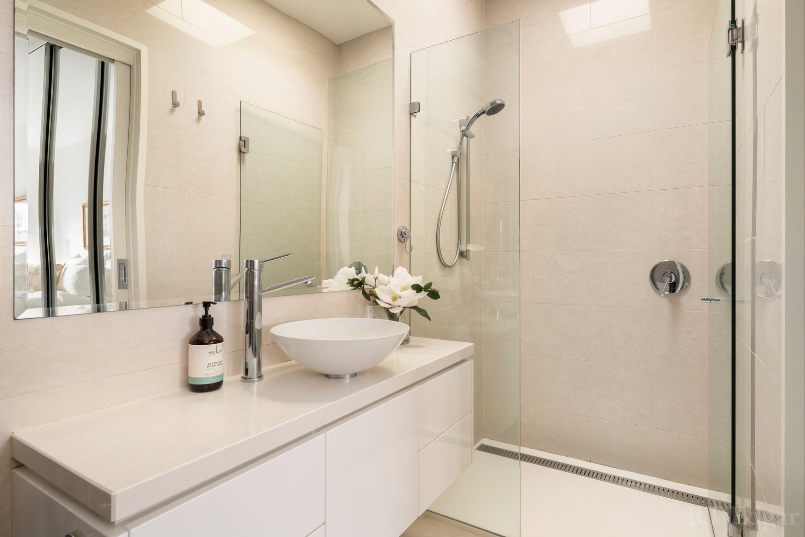 Real Estate and Property in 8A Ormsby Grove, Toorak, VIC