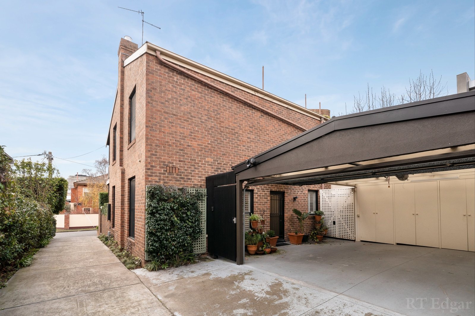 Real Estate and Property in 8A Ormsby Grove, Toorak, VIC