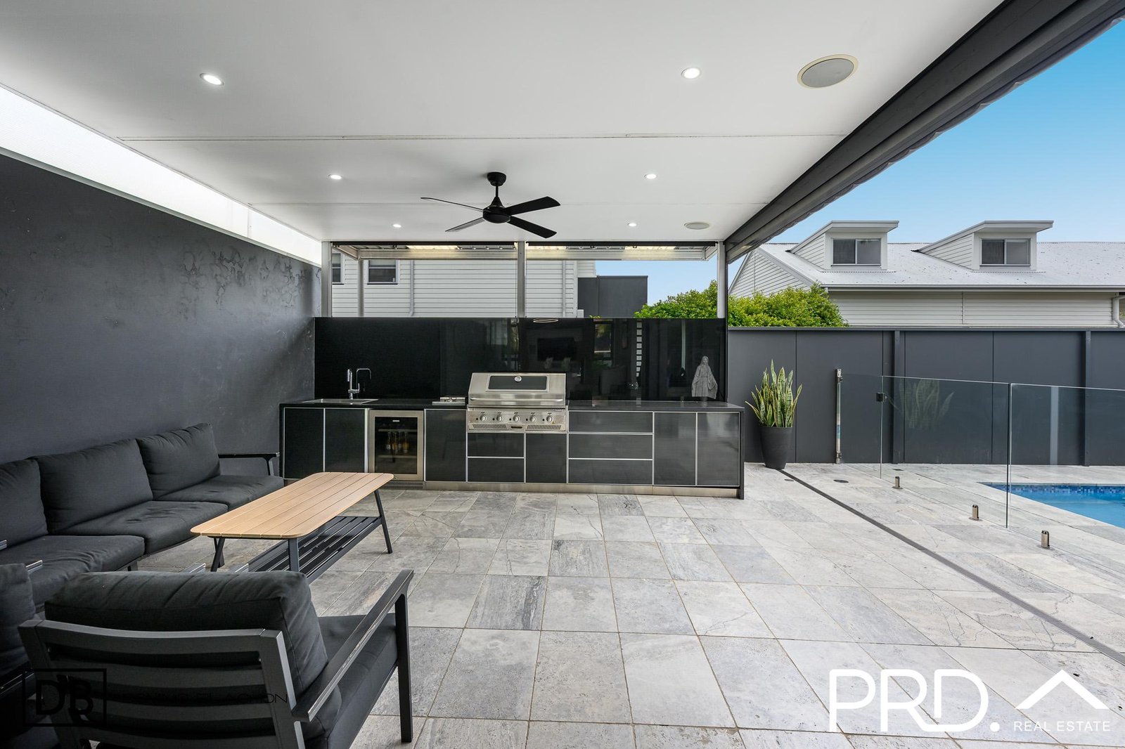 8a Paul Street PANANIA 8