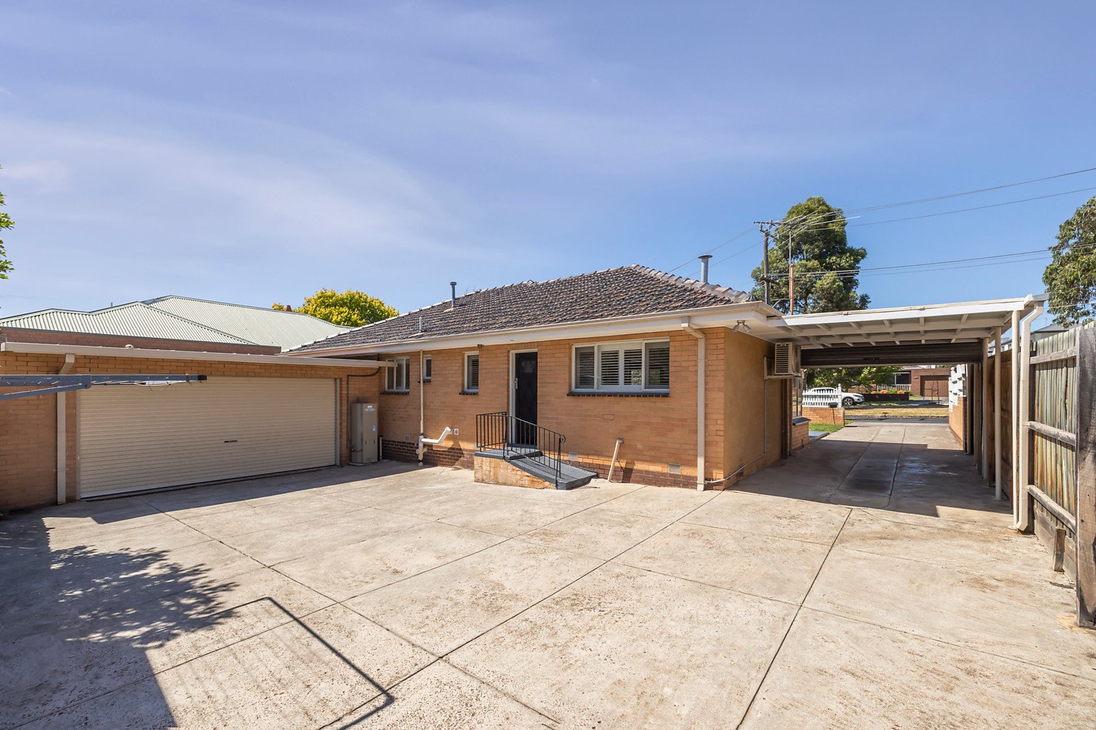 8A Raleigh Street, Essendon VIC 3040