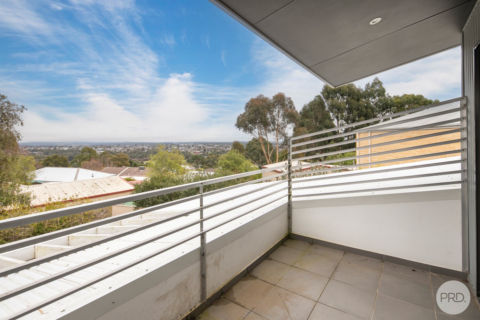 8A Saunders Close MOUNT PLEASANT 2