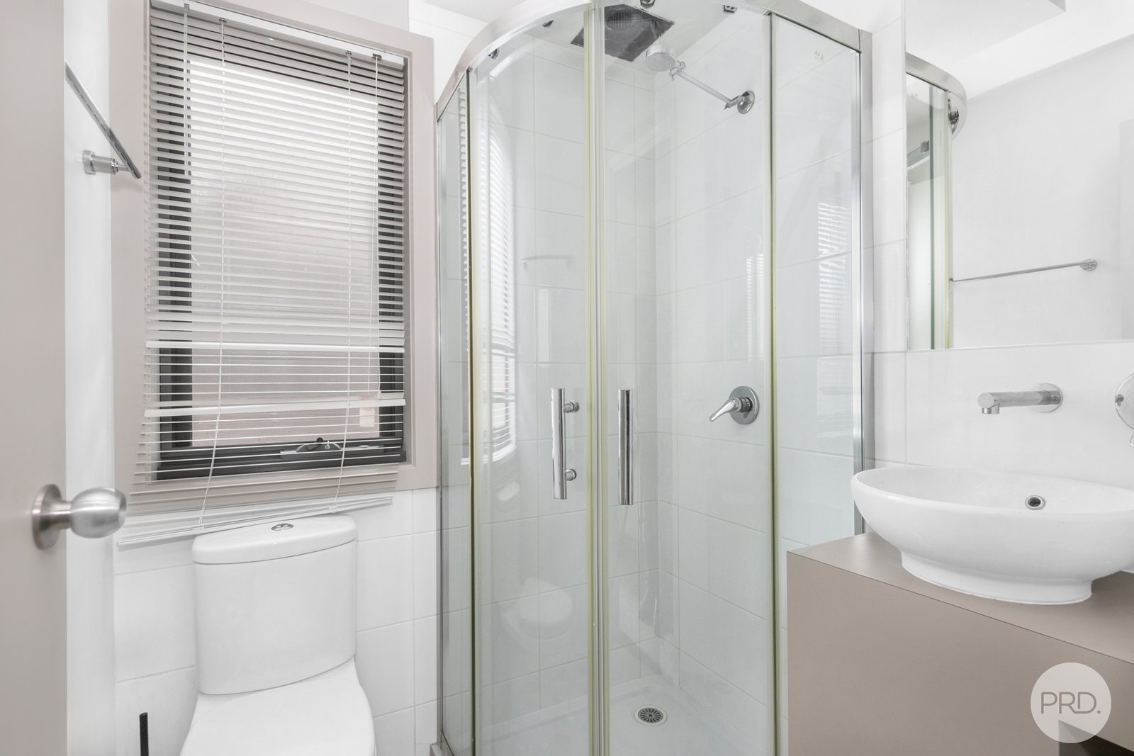 8A Saunders Close MOUNT PLEASANT 4