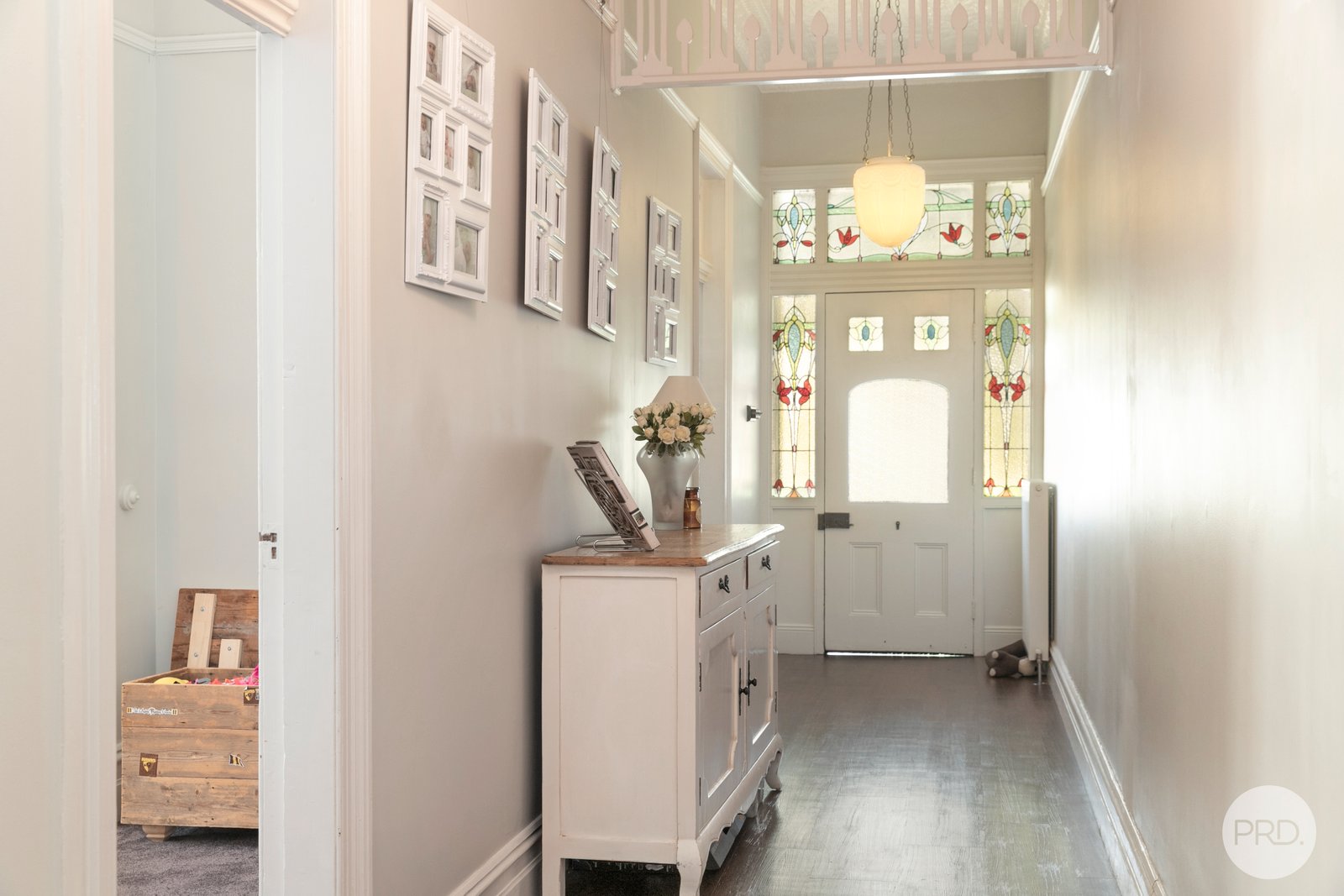 8a Service Street LAKE WENDOUREE 8