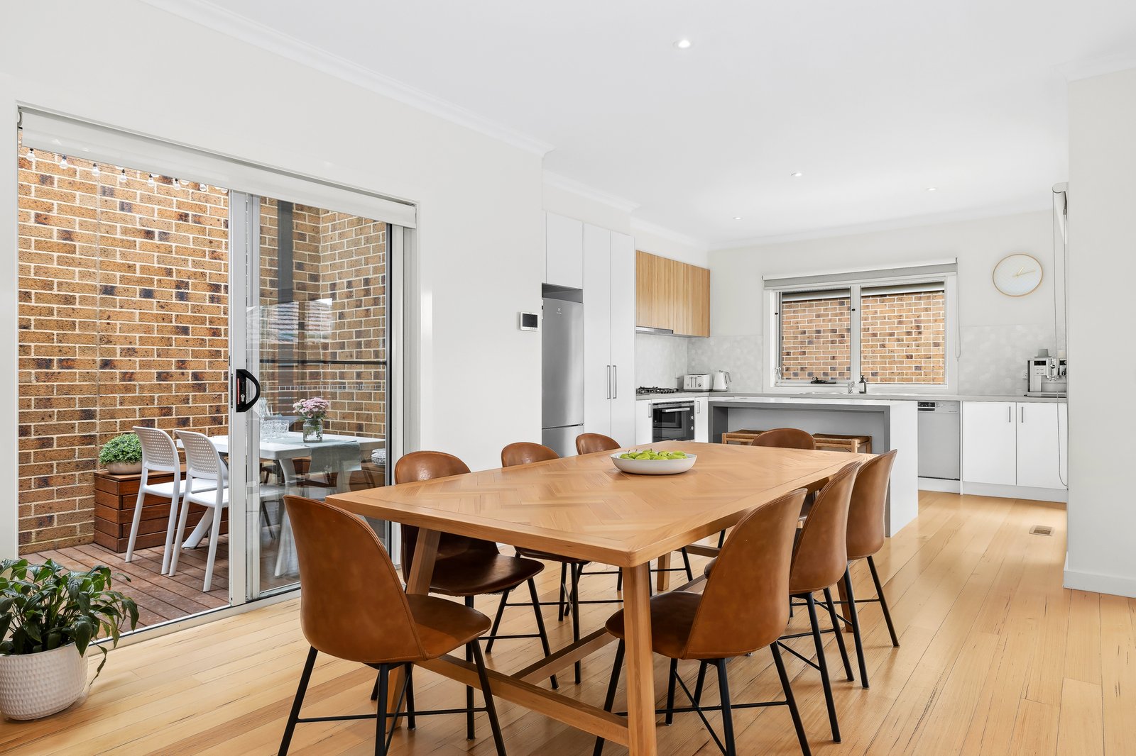 Gallery: 8A Shaw Street