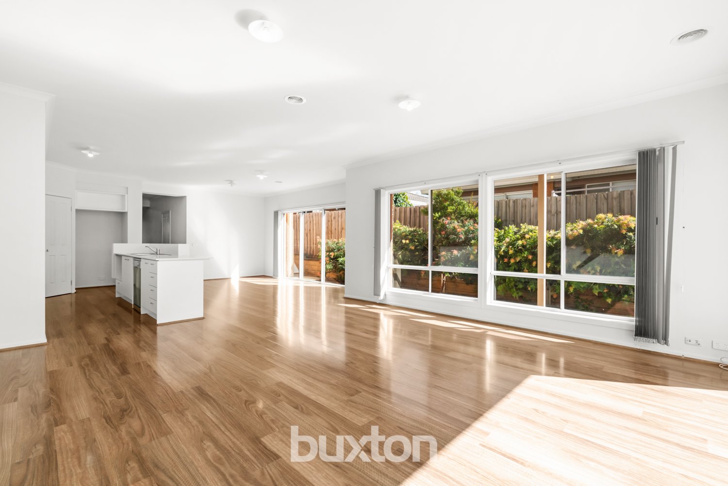 8a Wilson Street, Cheltenham Vic 3192 - Buxton 2022