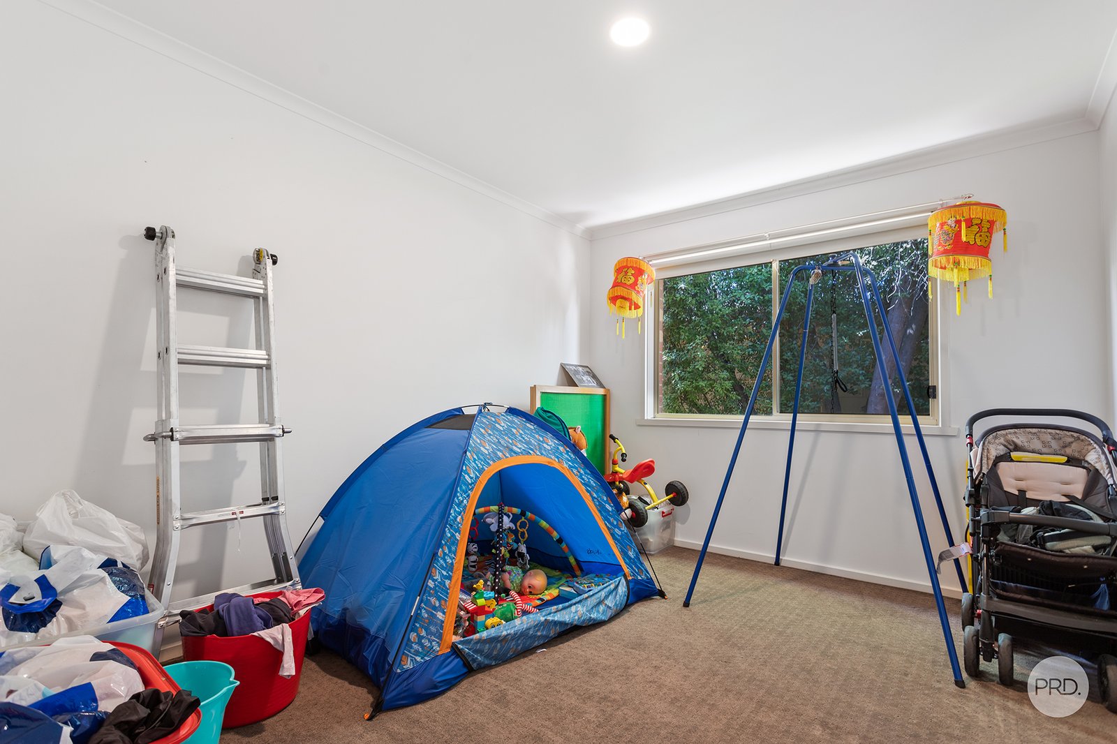 8A Wirth Street FLORA HILL 7