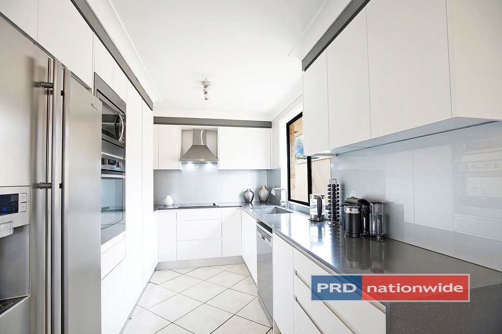 8B Barker Street CAMBRIDGE PARK 3