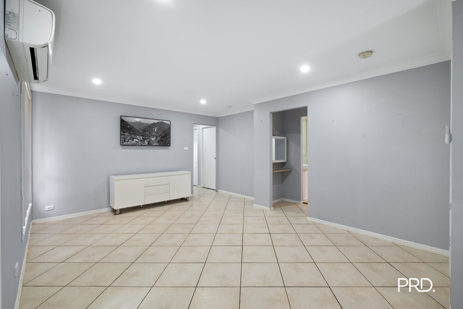 8B Barker Street CAMBRIDGE PARK 3