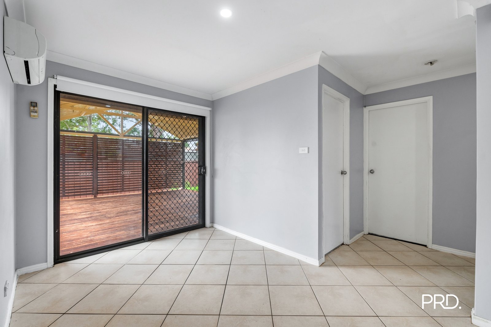 8B Barker Street CAMBRIDGE PARK 6