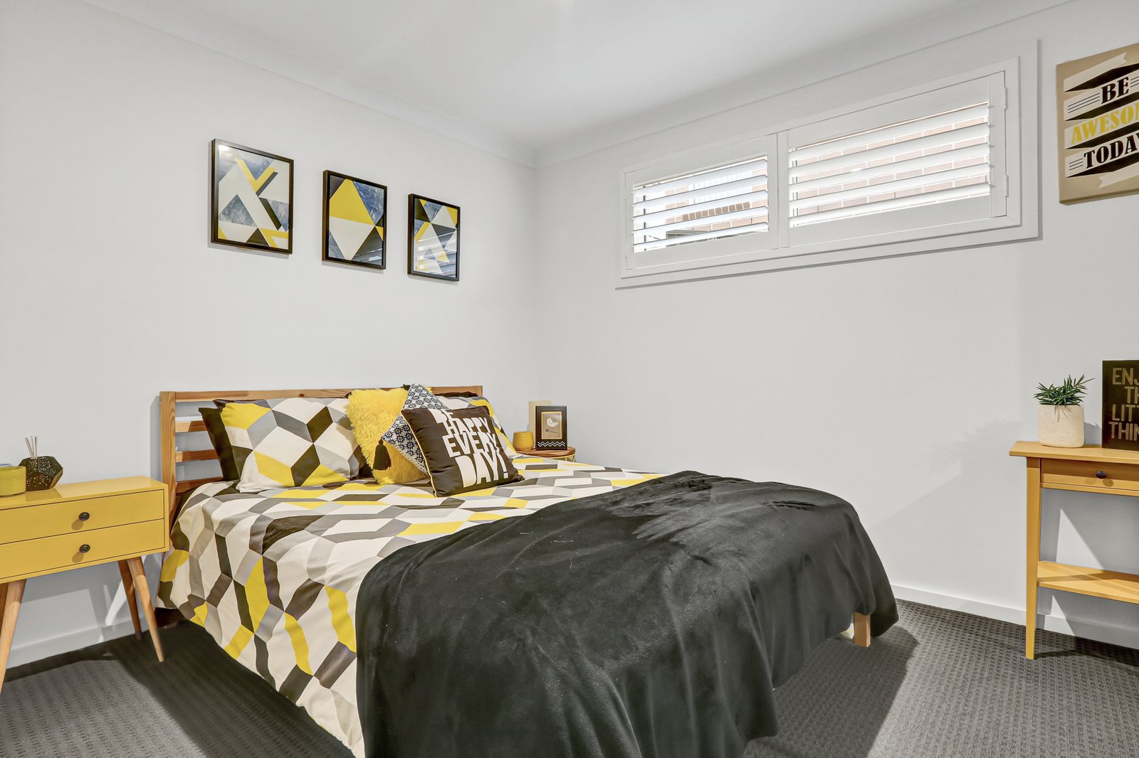 8b Brooks Terrace KANAHOOKA 6