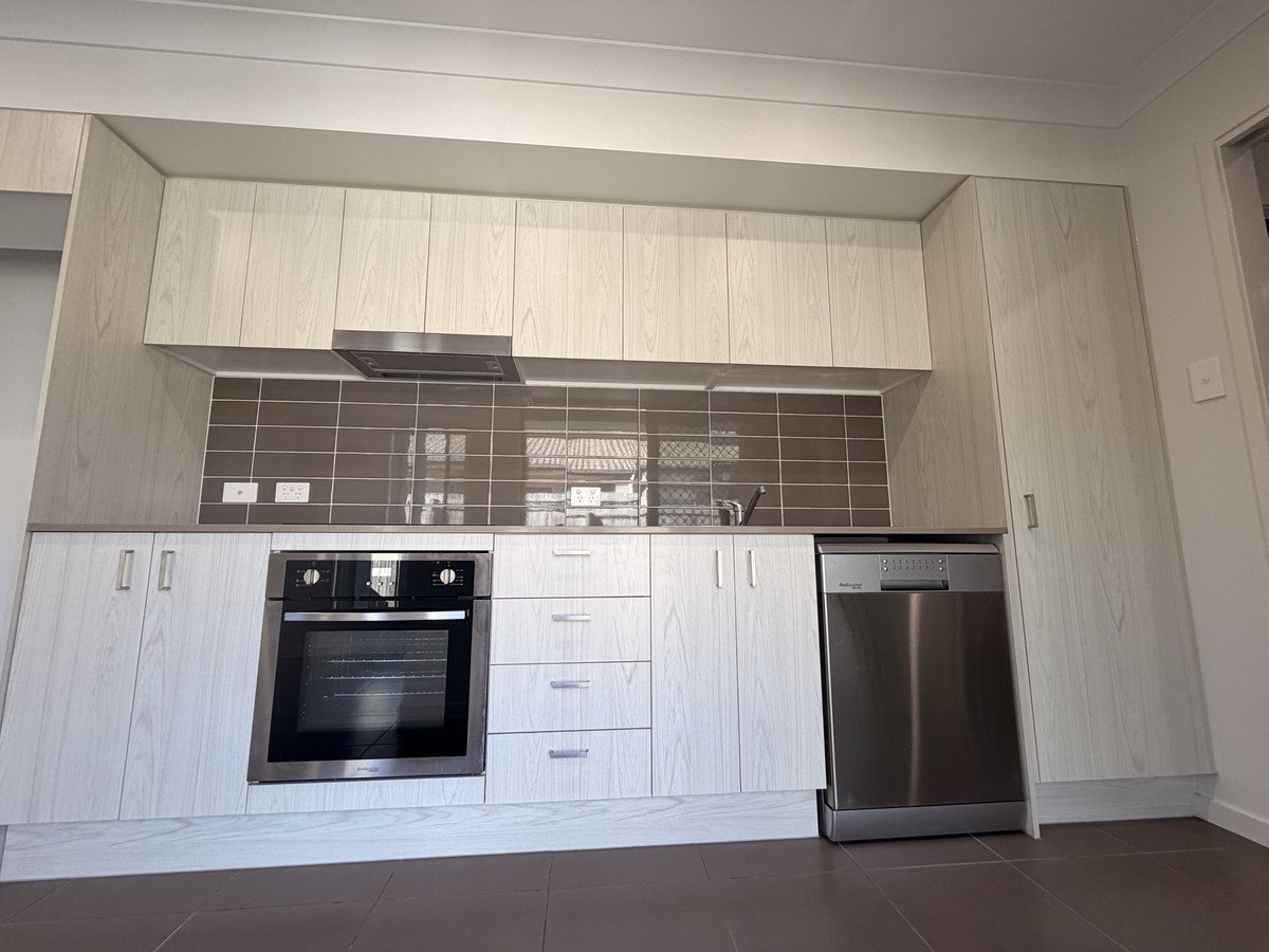 8B Daintree Court Park Ridge 2