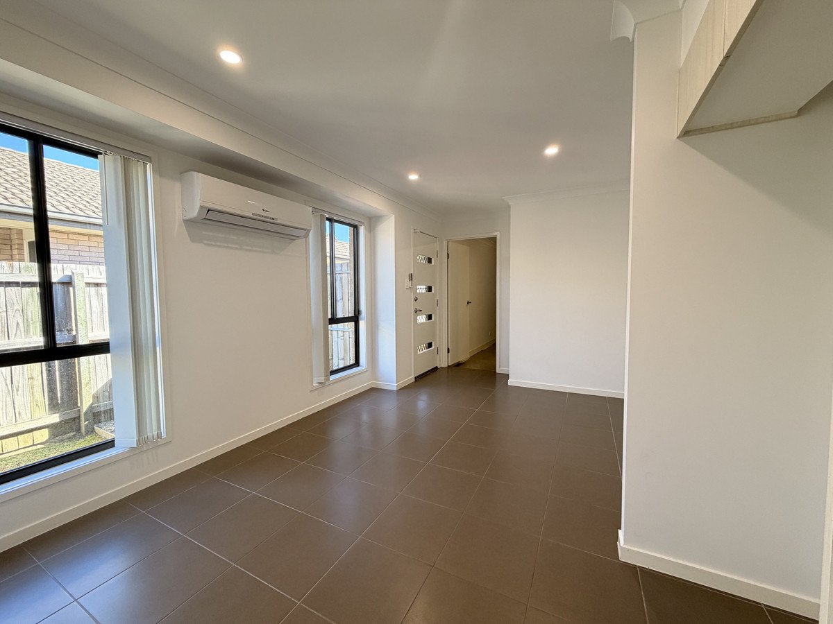 8B Daintree Court Park Ridge 4