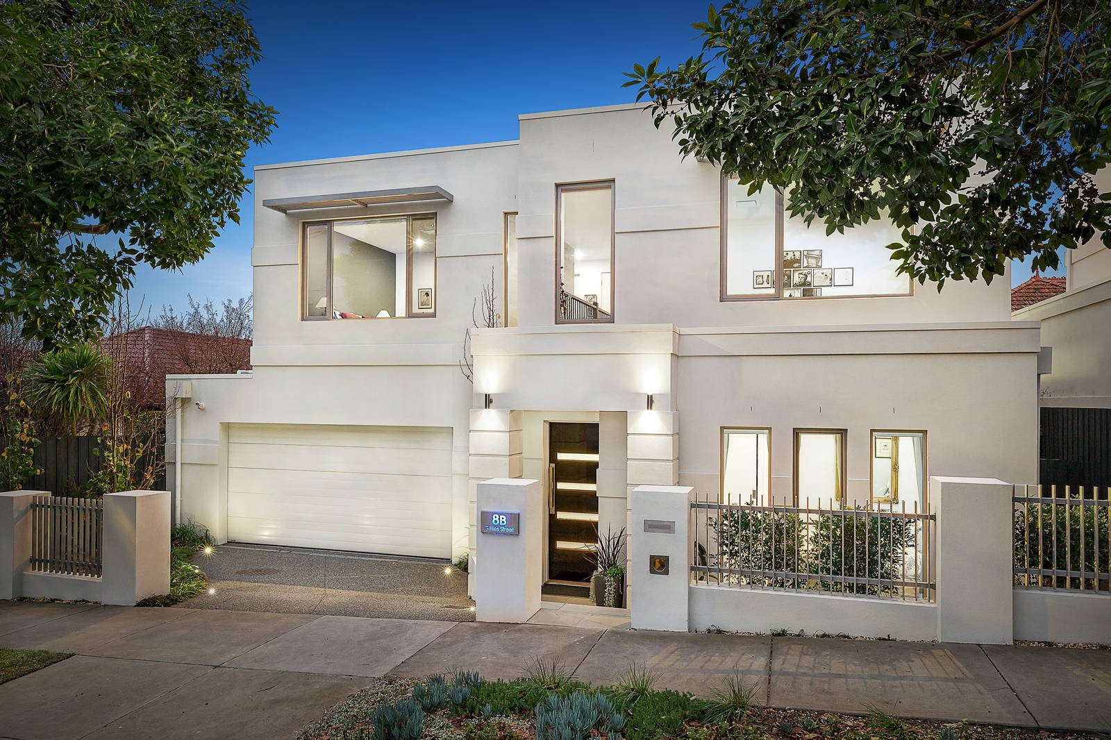 8B Gillies Street, Hampton, VIC