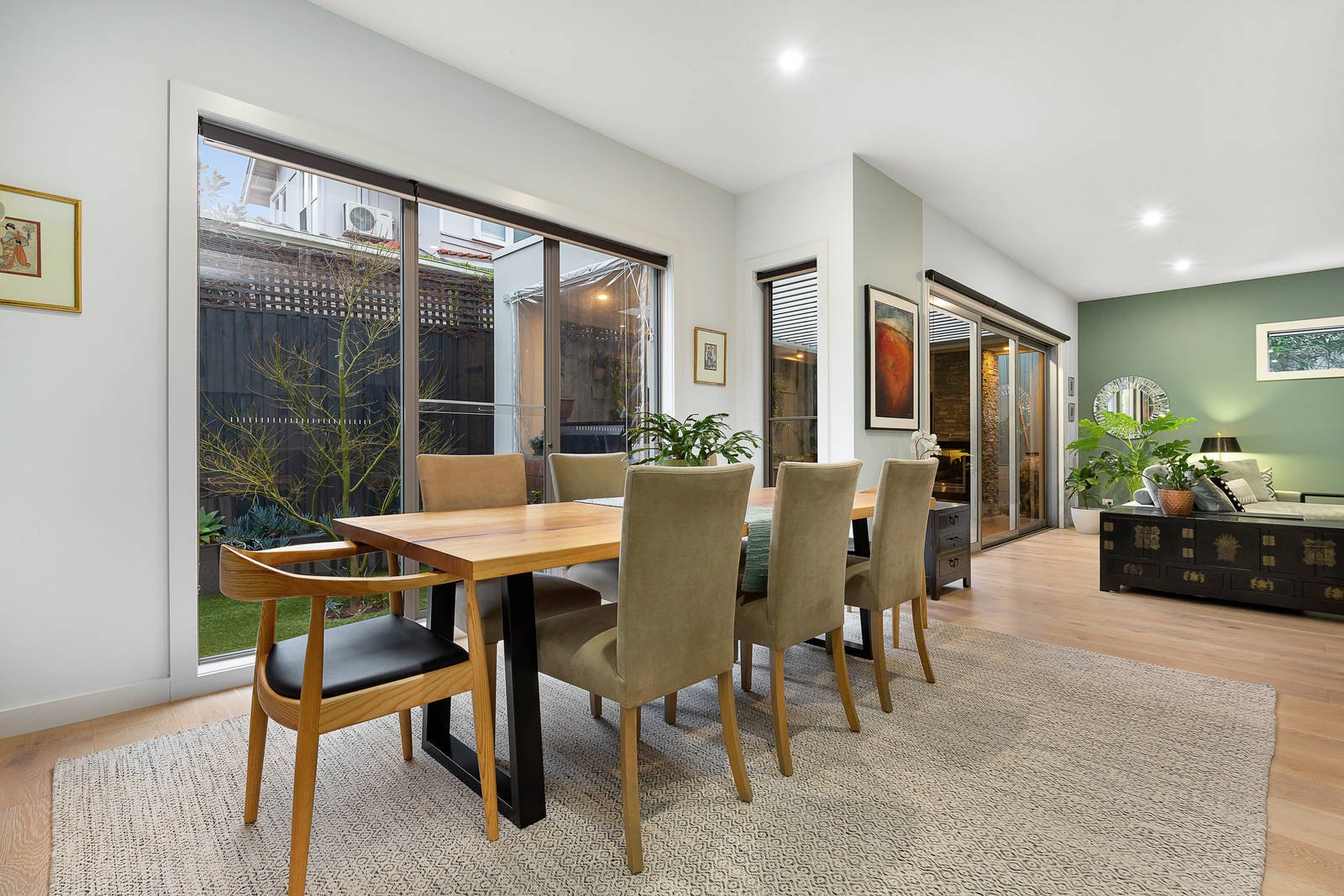 8B Gillies Street, Hampton, VIC