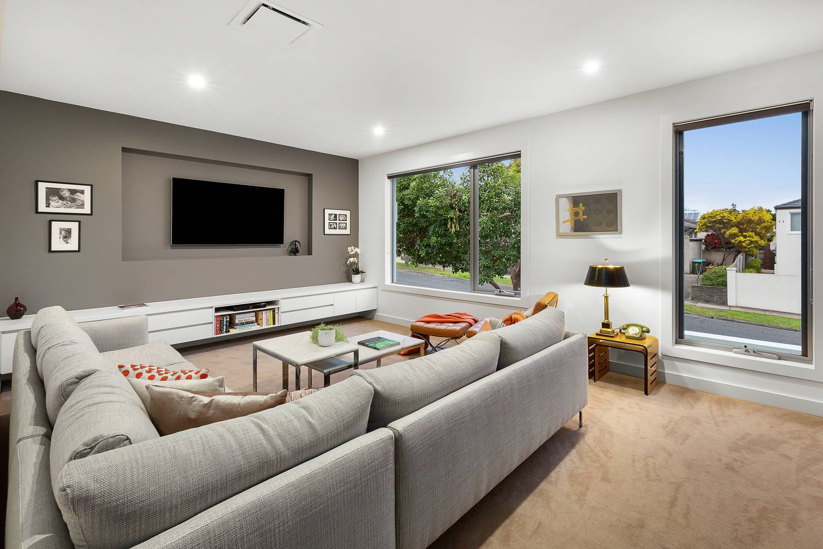 8B Gillies Street, Hampton, VIC