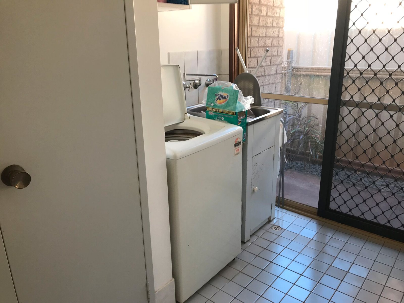 8B Hawkes Place CABLE BEACH 12