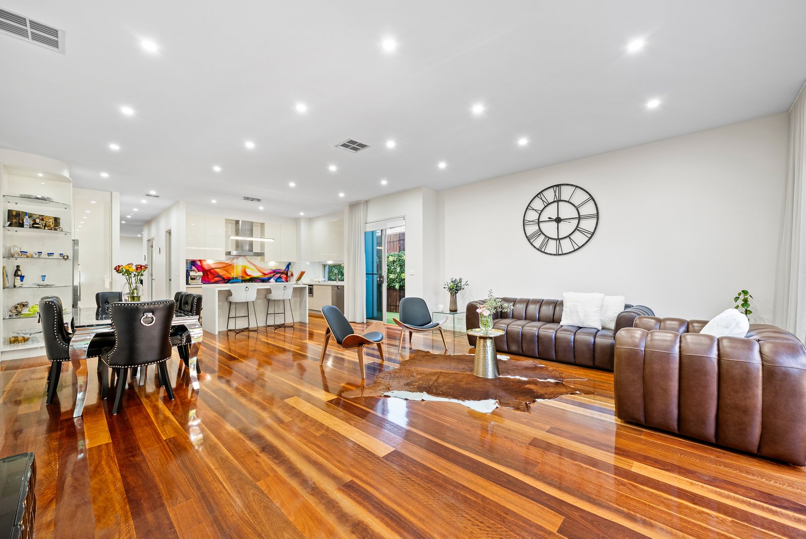Gallery: 8b Latham Street