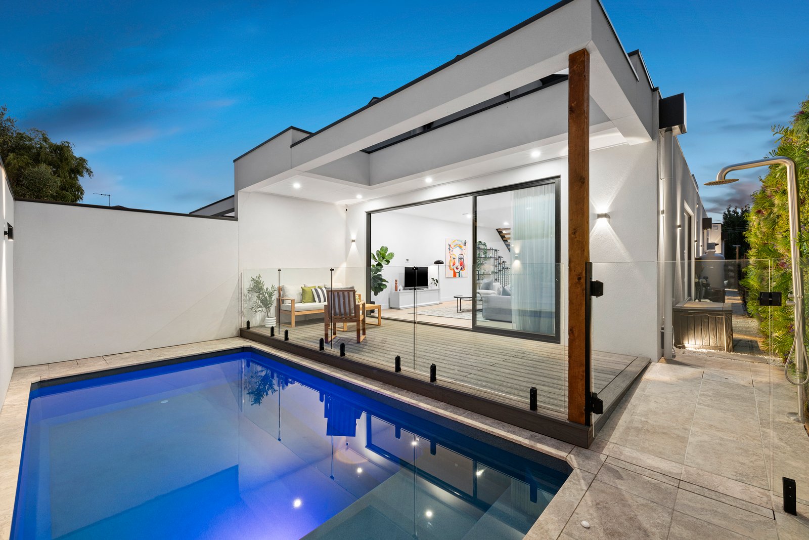 Gallery: 8B Lilac Street