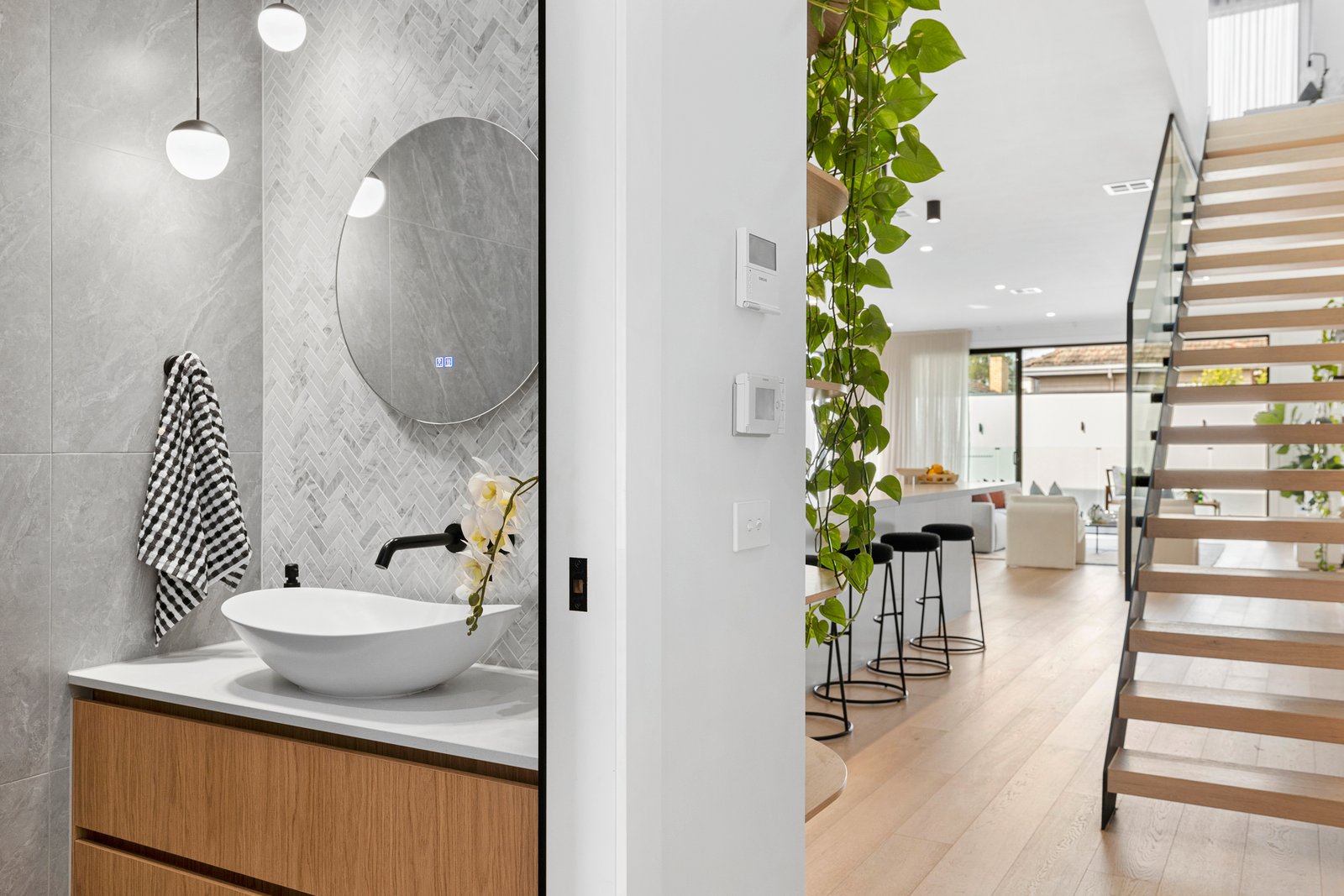 Gallery: 8B Lilac Street