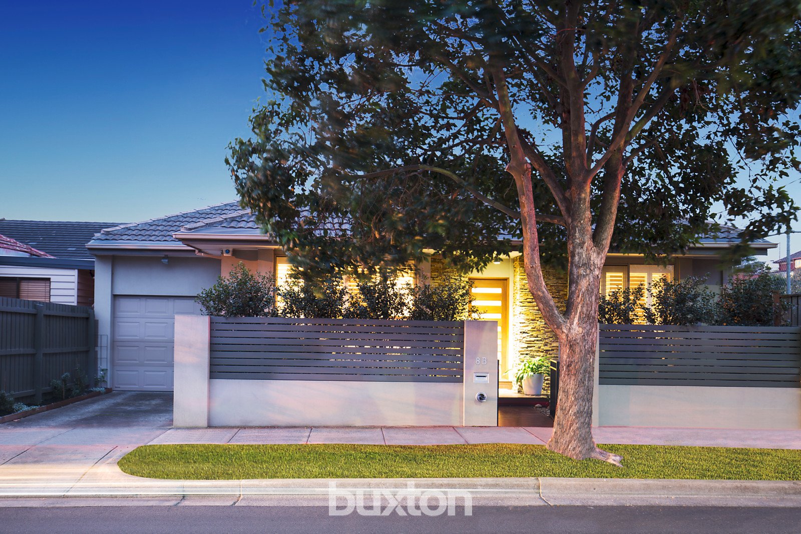 Gallery: 8B Mitchell Street