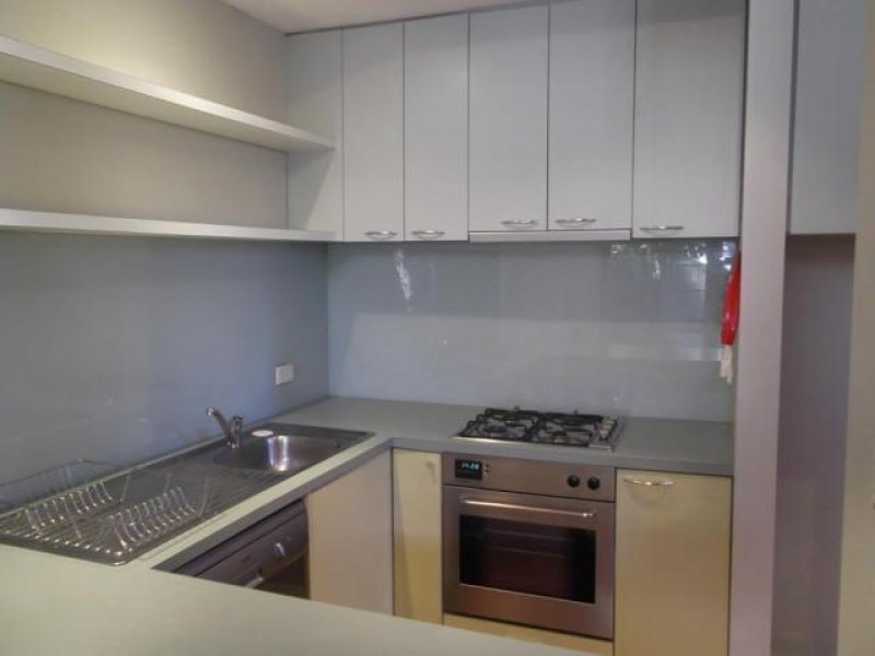 Gallery: 8B Neville Street