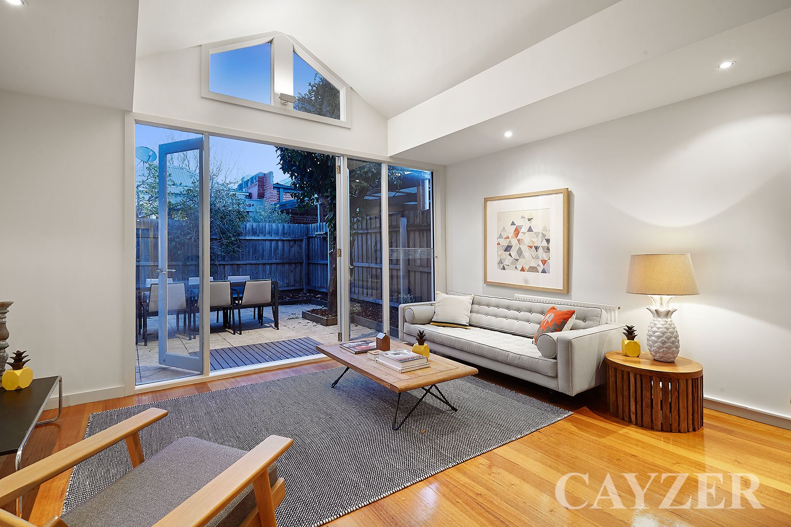 Gallery: 8B Neville Street