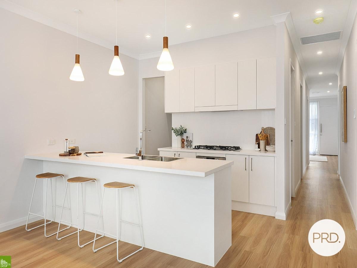 8b Sittella Street HUNTLEY 4